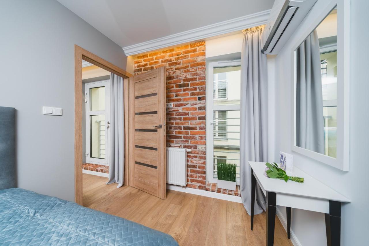 Saint Florian'S Suites - Old Town Luxury Apartments - By Upstairs Krasków Εξωτερικό φωτογραφία