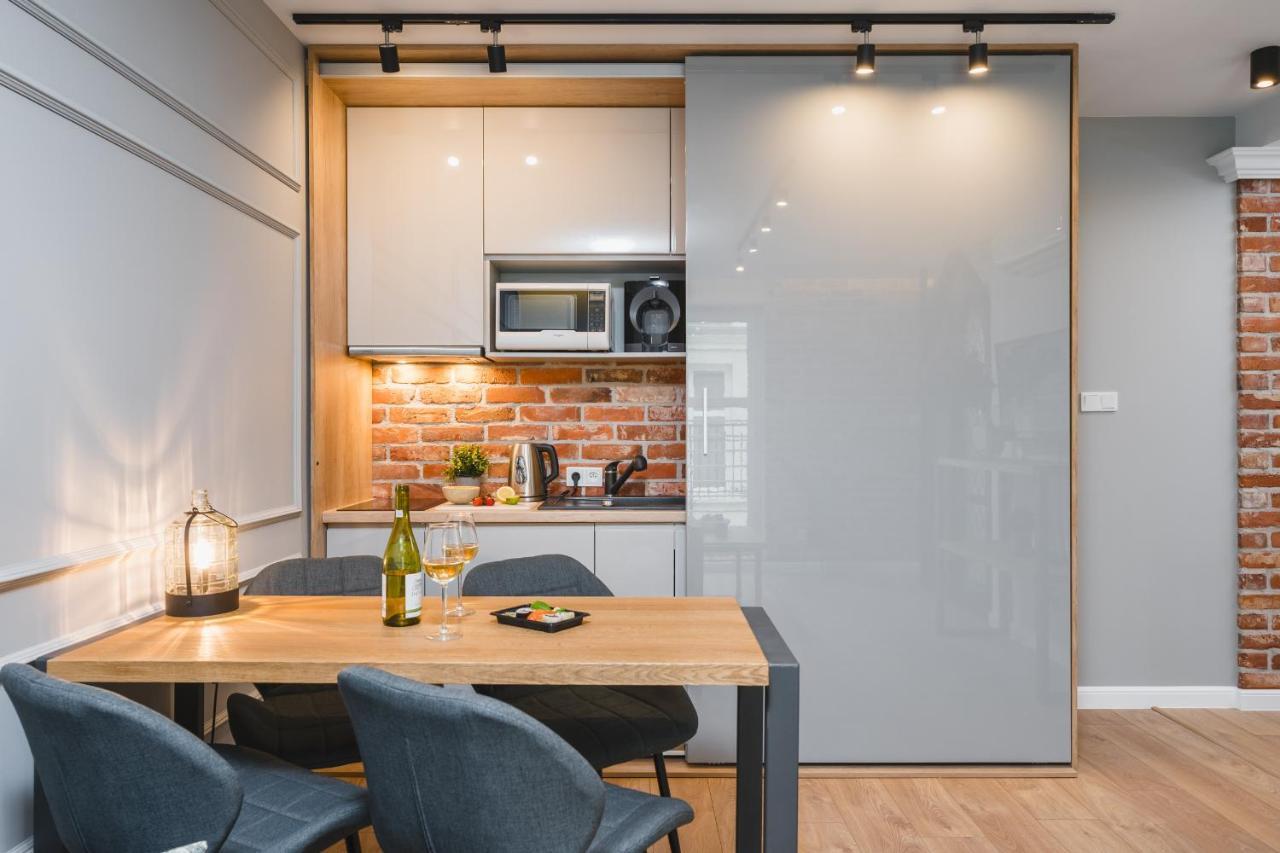 Saint Florian'S Suites - Old Town Luxury Apartments - By Upstairs Krasków Εξωτερικό φωτογραφία