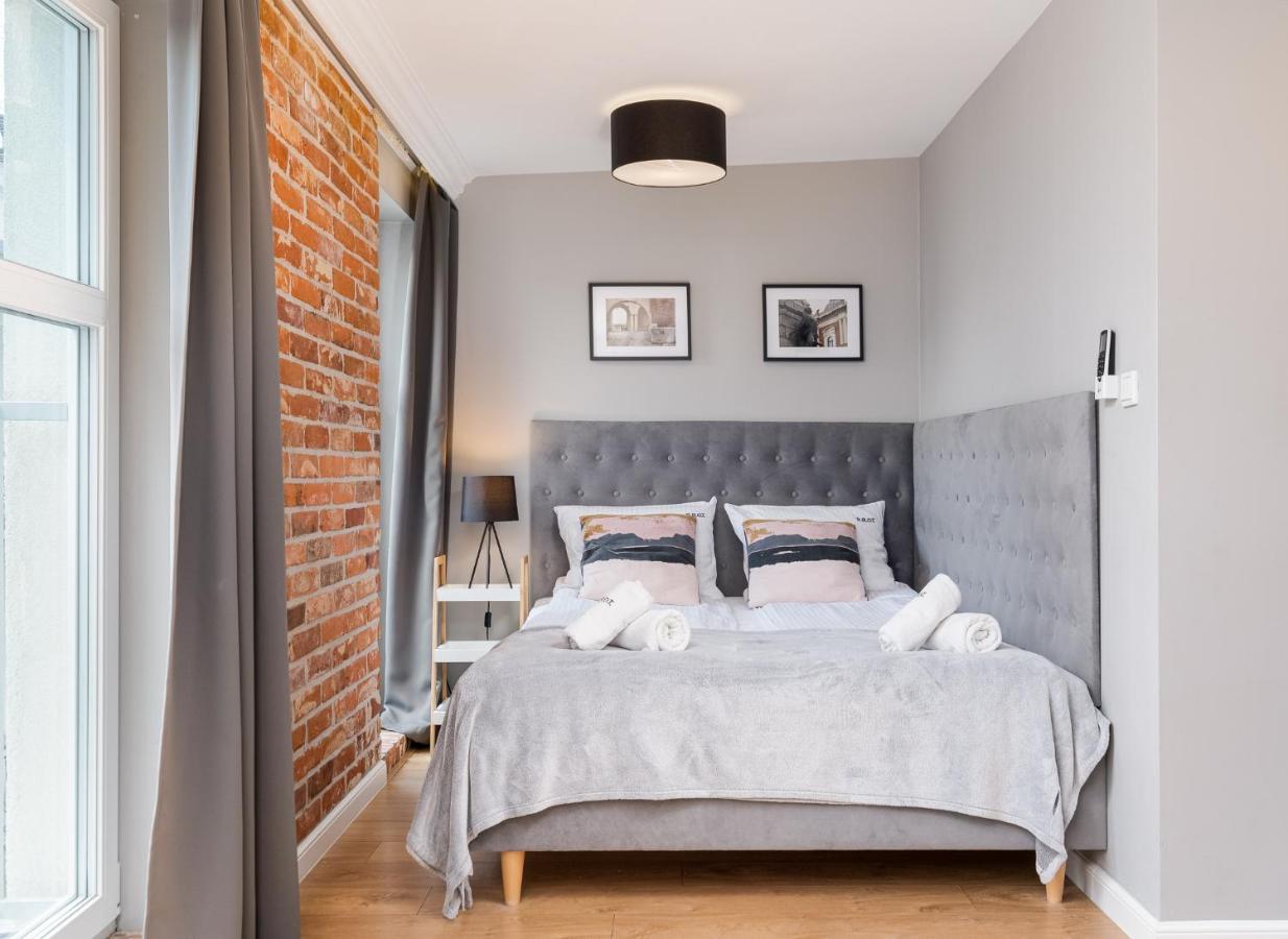 Saint Florian'S Suites - Old Town Luxury Apartments - By Upstairs Krasków Εξωτερικό φωτογραφία