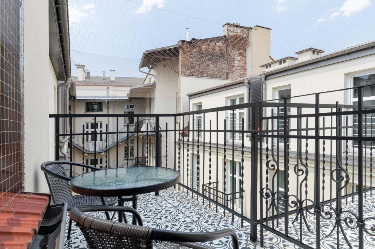 Saint Florian'S Suites - Old Town Luxury Apartments - By Upstairs Krasków Εξωτερικό φωτογραφία