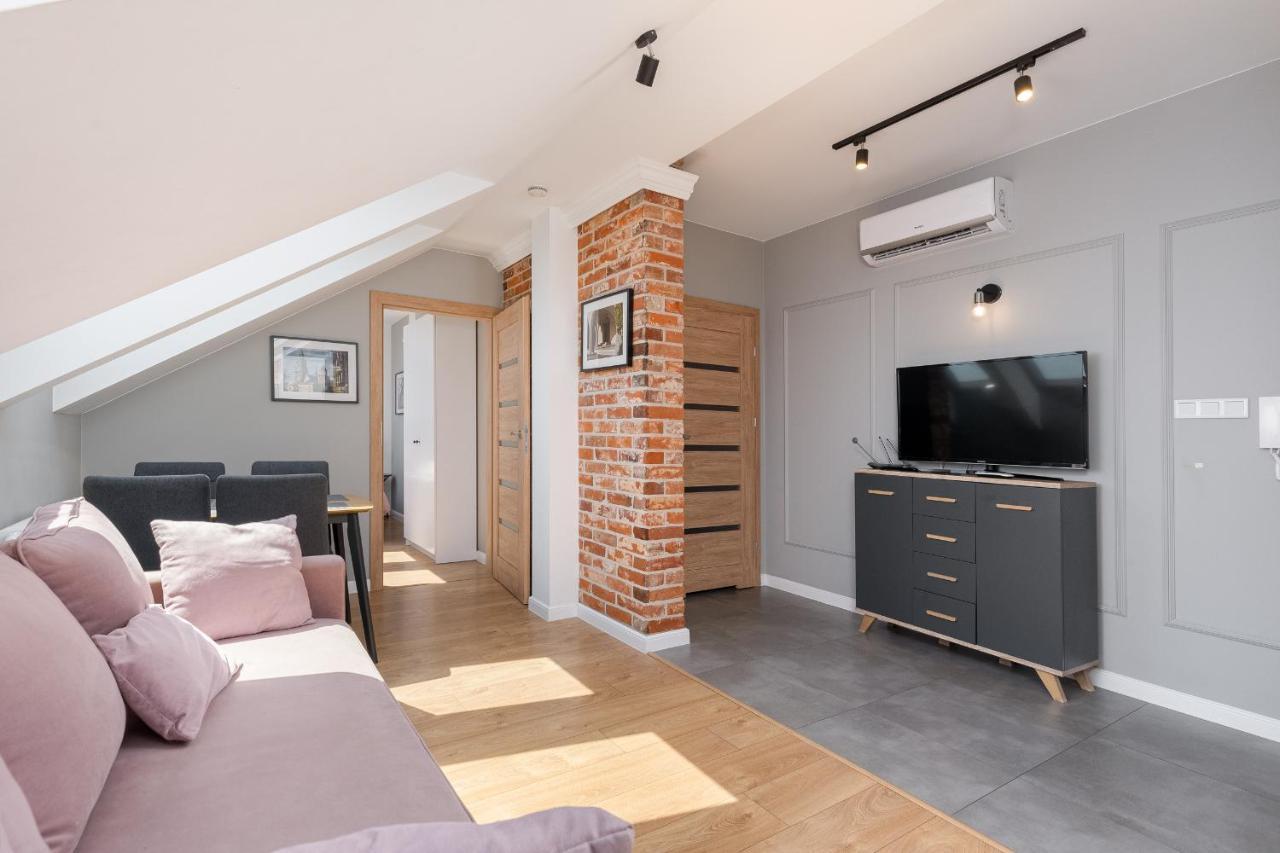 Saint Florian'S Suites - Old Town Luxury Apartments - By Upstairs Krasków Εξωτερικό φωτογραφία
