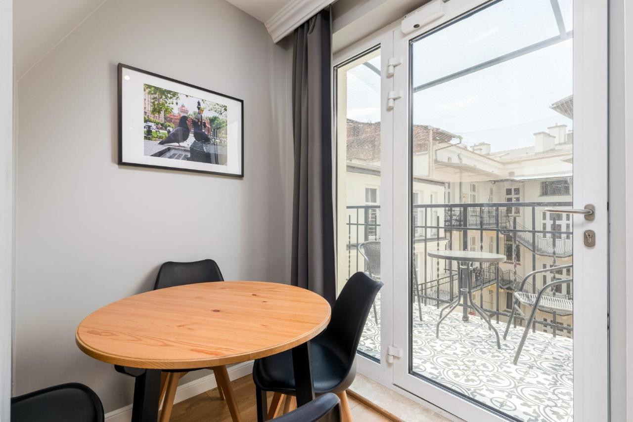 Saint Florian'S Suites - Old Town Luxury Apartments - By Upstairs Krasków Εξωτερικό φωτογραφία