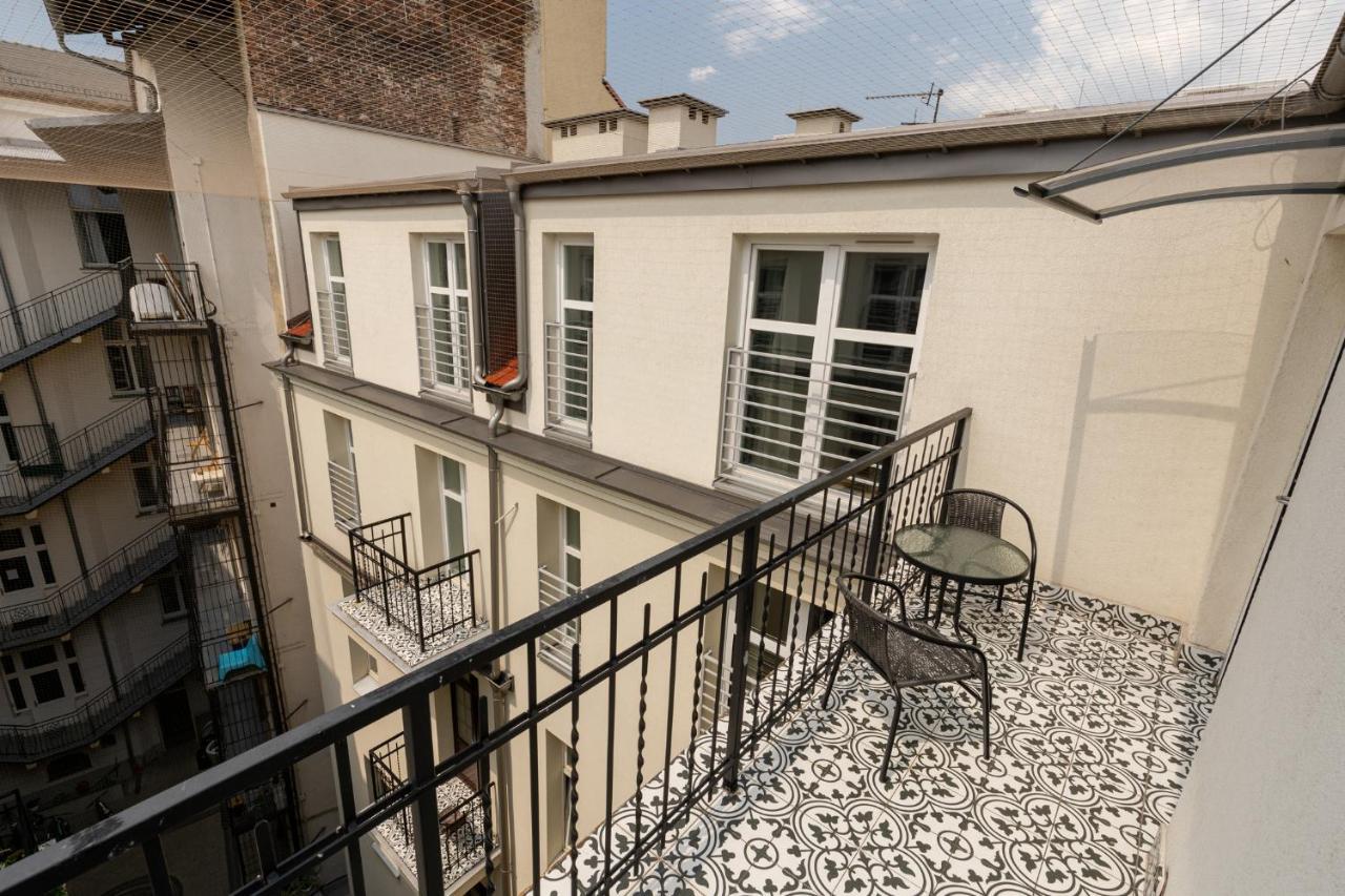 Saint Florian'S Suites - Old Town Luxury Apartments - By Upstairs Krasków Εξωτερικό φωτογραφία