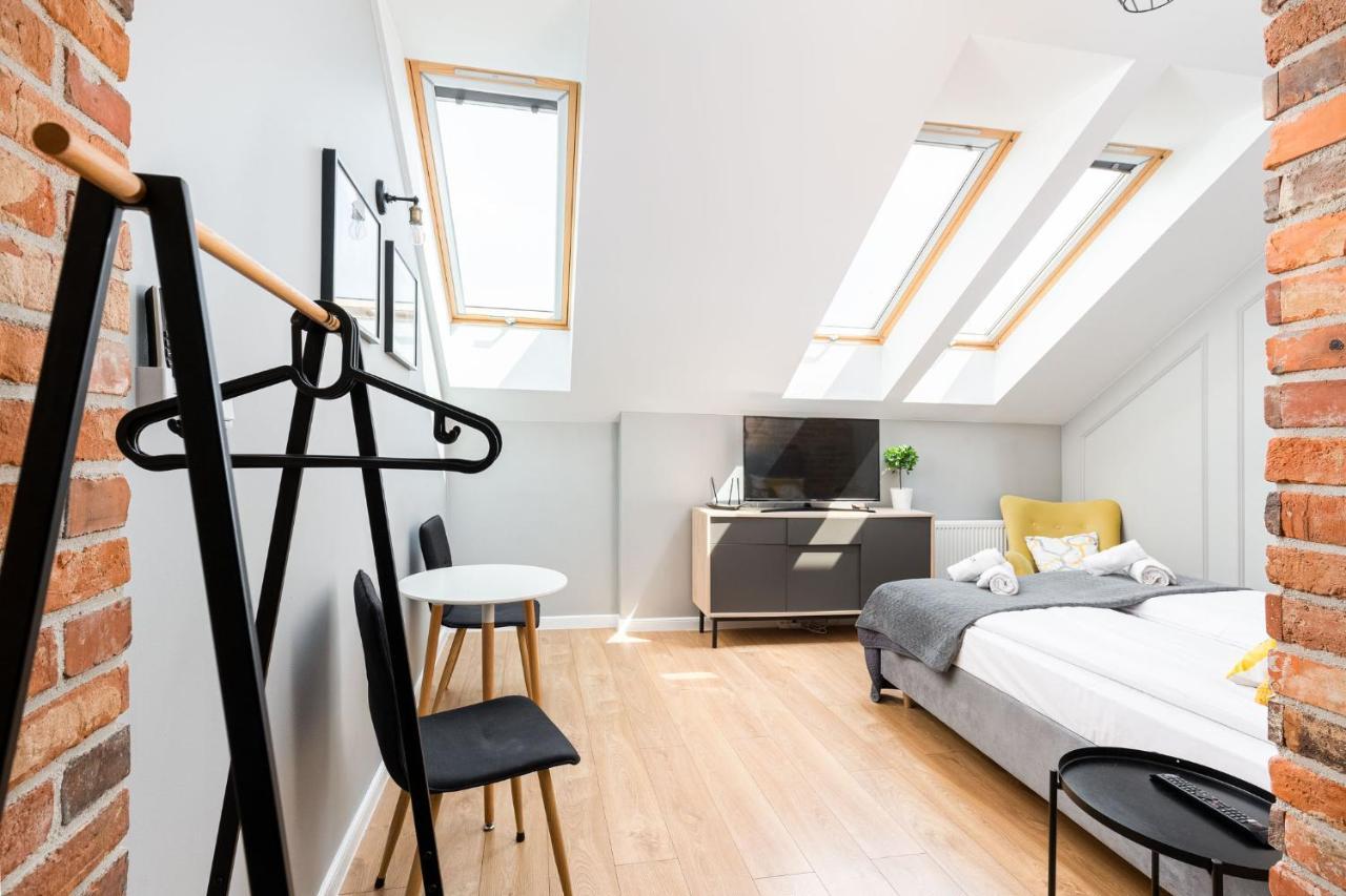 Saint Florian'S Suites - Old Town Luxury Apartments - By Upstairs Krasków Εξωτερικό φωτογραφία